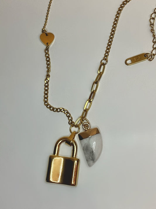 Howlite tusk gemstone pendant necklace with gold lock 18k gold chain